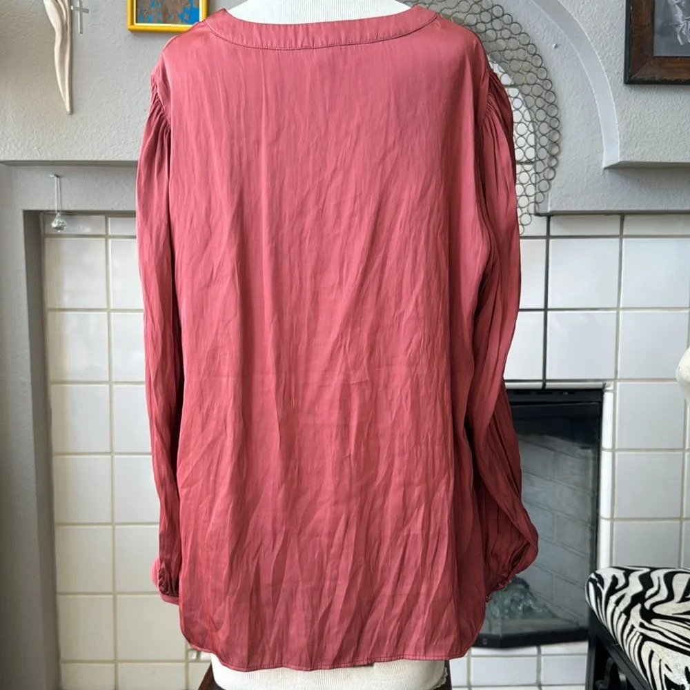 Express burnt orange v neck pullover blouse top size large - Picture 3 of 11